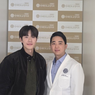 <가지런한 치열로 더욱 예쁜 미소를 보여주시는 이*훈준…